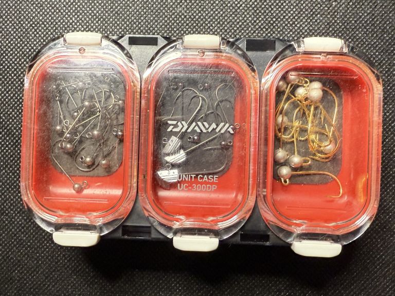 ダイワ ユニットケース UC-300DP